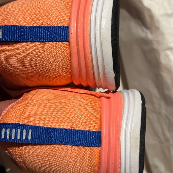 Women’s Nike Flyknit Lunar1+ Atomic Pink 9.5 NEW - Picture 3 of 11